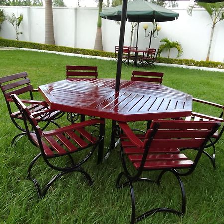 Sofitel 3 Bedrooms Own Compound Mamboleo 基苏木 外观 照片