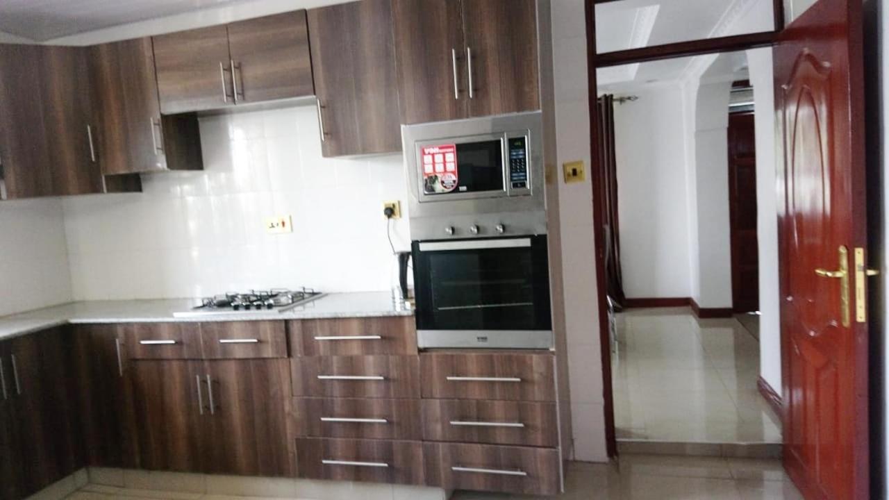 Sofitel 3 Bedrooms Own Compound Mamboleo 基苏木 外观 照片